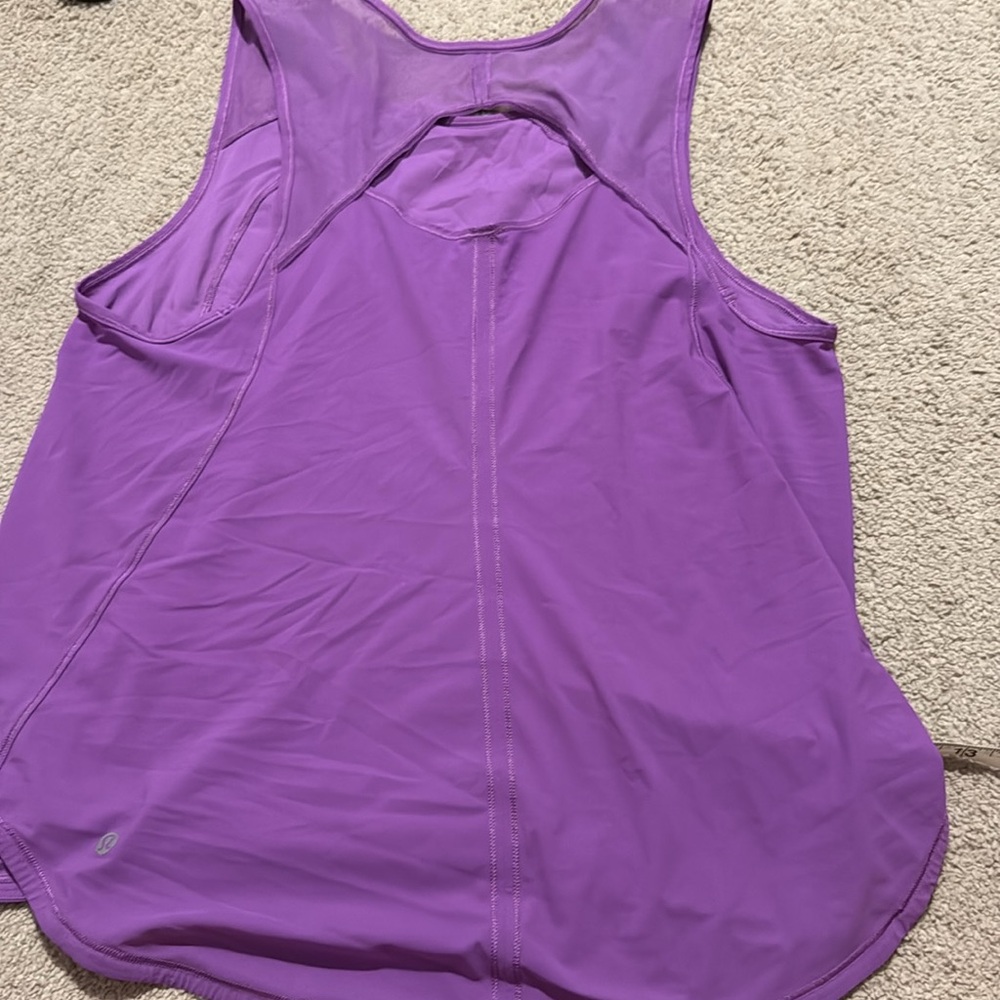 Lululemon Sculpt Tank - 12 - Picture 3 of 4